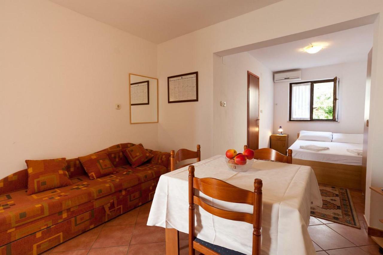 Apartament Karagic Krk Town Zewnętrze zdjęcie